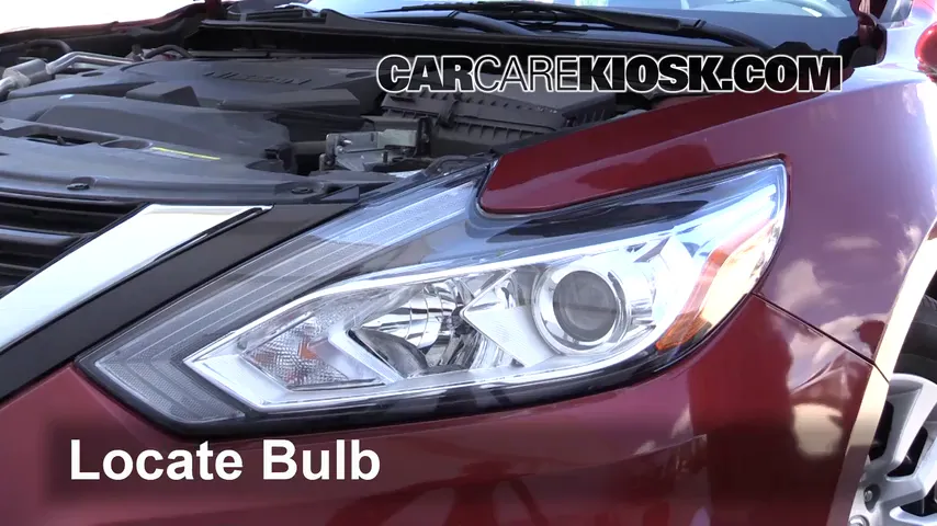 2017 Nissan Altima SL 2.5L 4 Cyl. Lights Parking Light (replace bulb)